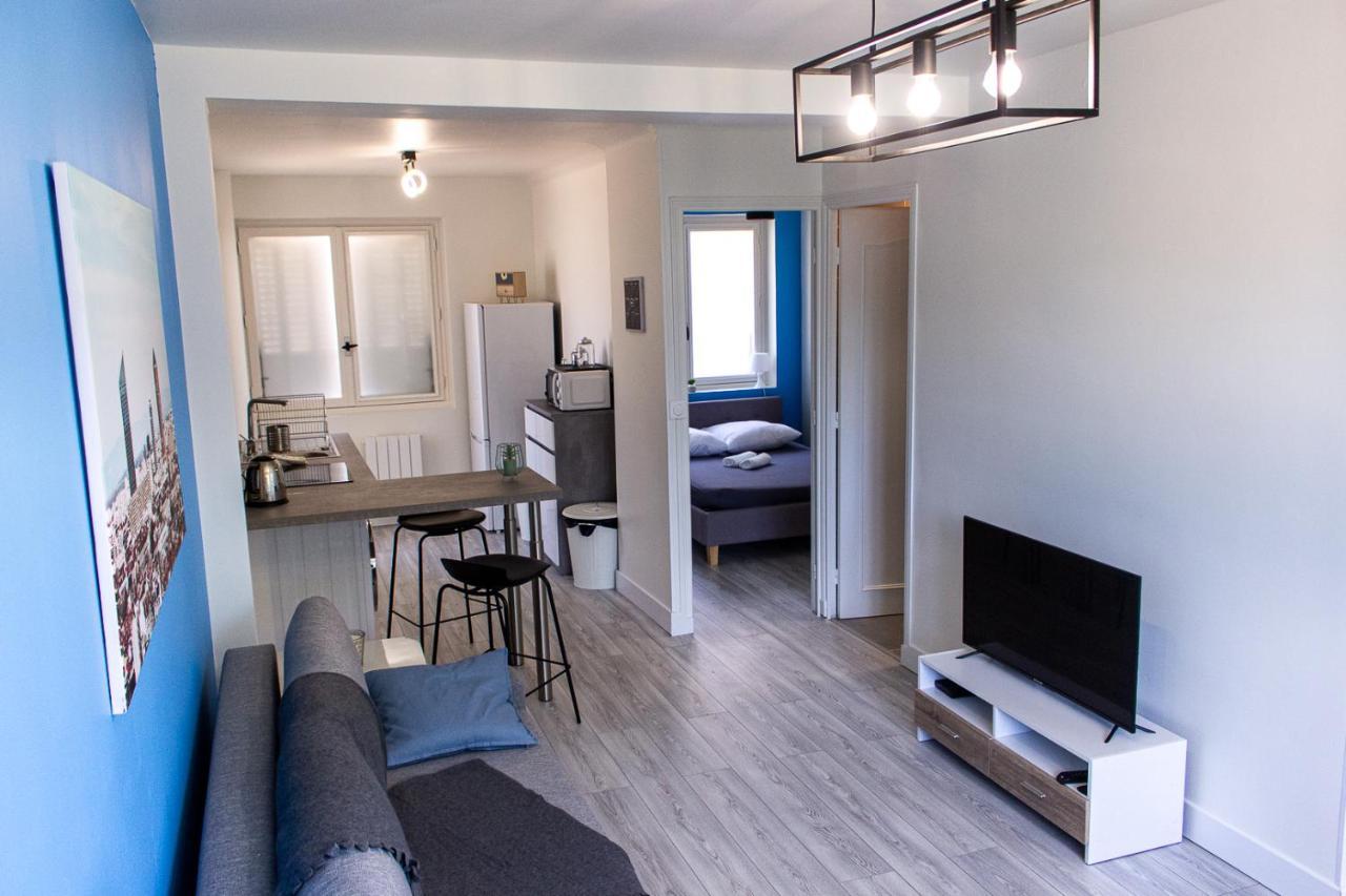 Apartament Maisonnette Avec Jardin, Parc Du Chene Bron Zewnętrze zdjęcie